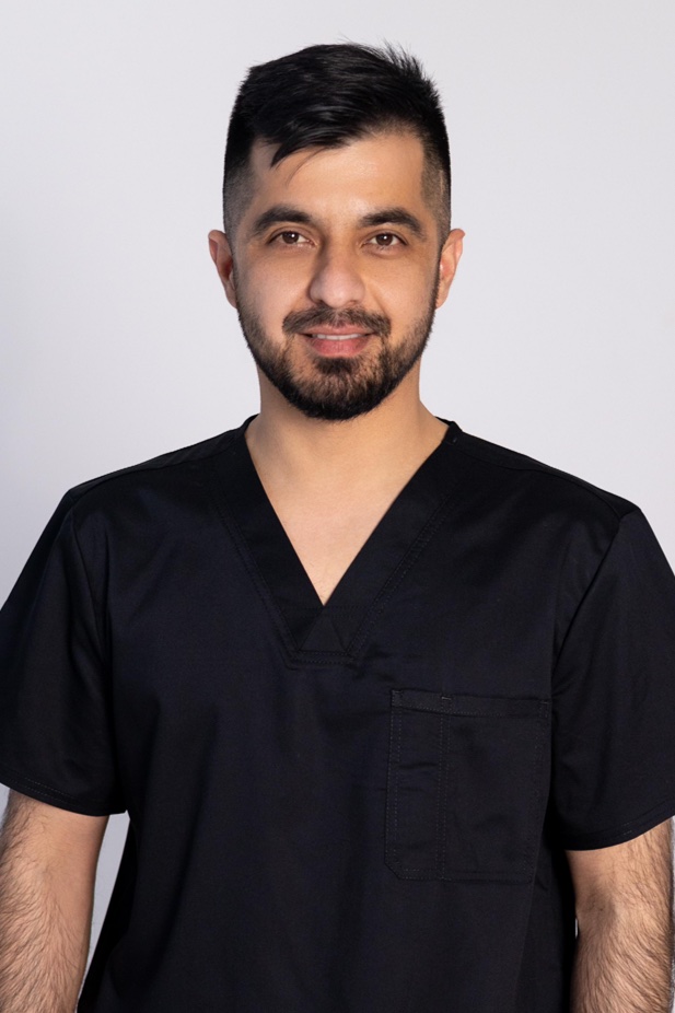 Надим Назбар